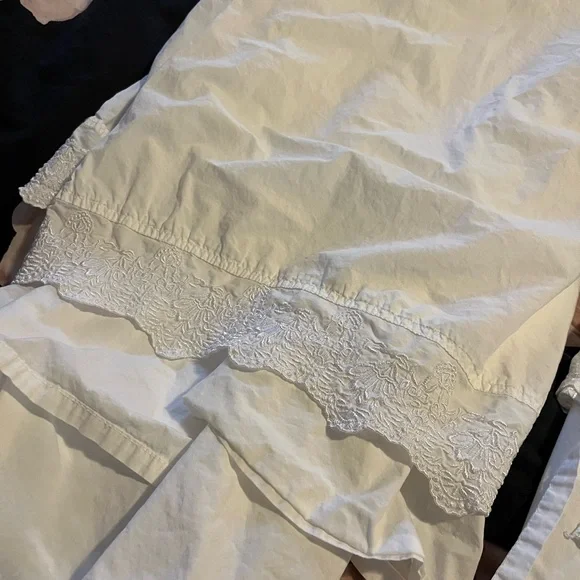 Simply Shabby Chic~White Lace Sheet Set~cotton~twin~4 pieces - Picture 2 of 16